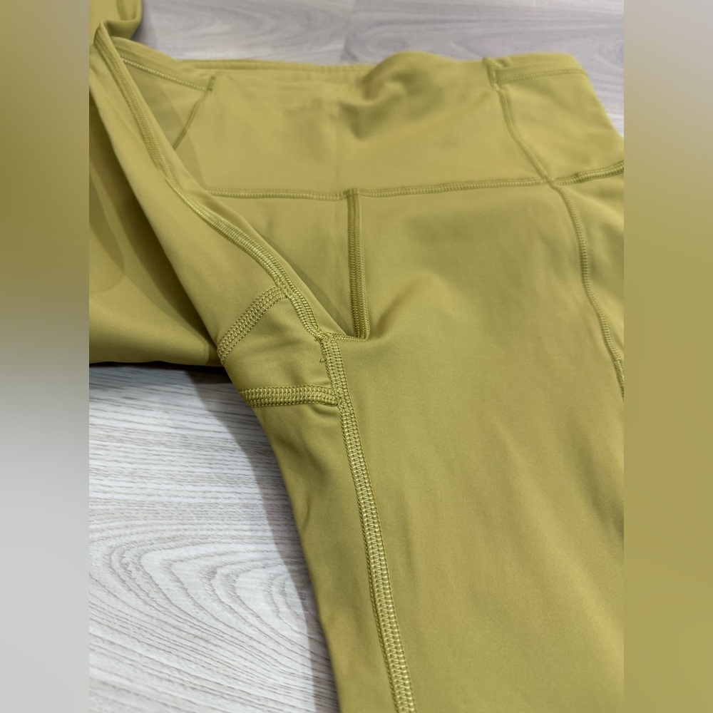 Lululemon Fast and Free Tight II 25" *Non-Reflective Nulux Green Size 4 - Picture 5 of 8
